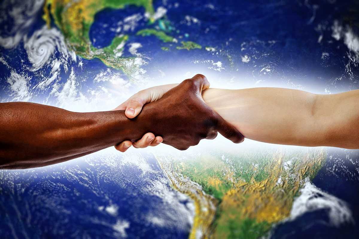 Хочу поведать мир. Creative handshakes between Russia and Africa.